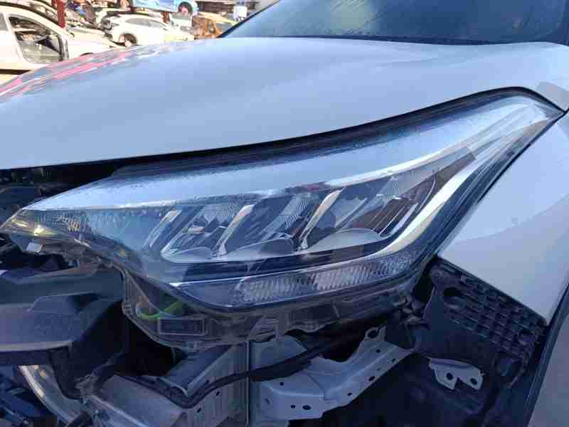 Recambio de faro izquierdo para toyota c-hr (_x1_) 2.0 hybrid (maxh10) referencia OEM IAM 81170F4390  