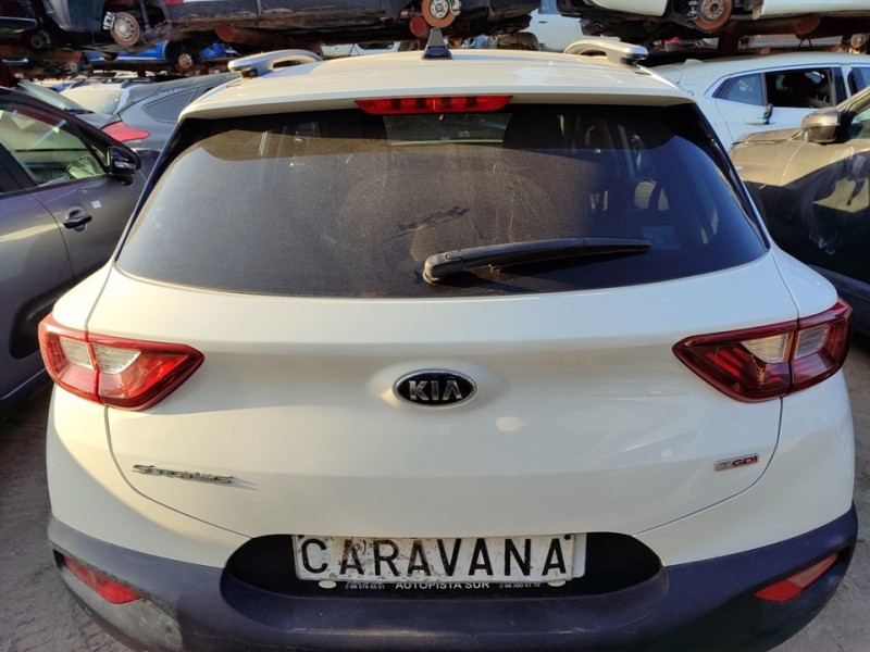 Recambio de porton trasero para kia stonic (ybcuv) drive referencia OEM IAM 73700H8400  