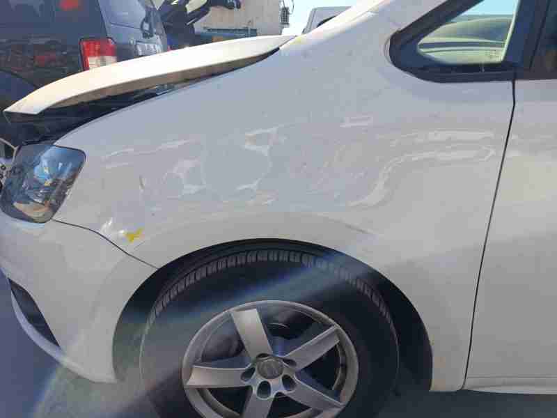 Recambio de aleta delantera izquierda para seat alhambra (710, 711) 2.0 tdi referencia OEM IAM 7N0821021B  