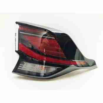 Recambio de piloto trasero derecho para kia sportage (nq5) concept referencia OEM IAM 92402R2000  