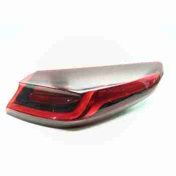 PILOTO TRASERO DERECHO 92402J7350 