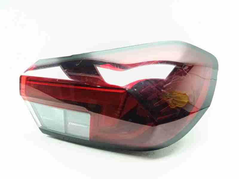 Recambio de piloto trasero derecho para opel corsa f edition referencia OEM IAM 9829317280  