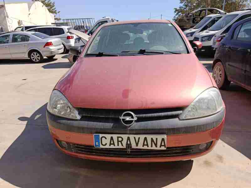 opel corsa c (x01) del año 2001