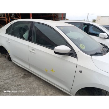 Recambio de puerta delantera derecha para skoda rapid ambition referencia OEM IAM 5JA831052C  