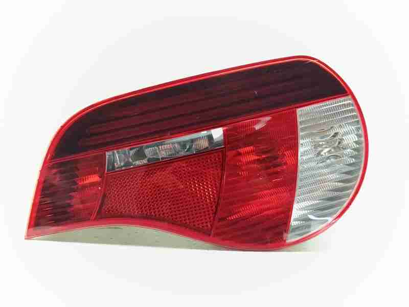 Recambio de piloto trasero derecho para bmw z4 roadster (e85) 2.0 i referencia OEM IAM 63217165728  