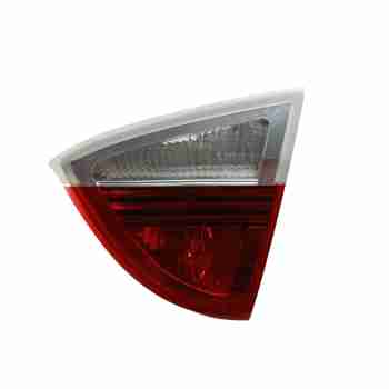 PILOTO TRASERO DERECHO INTERIOR 63217160064 