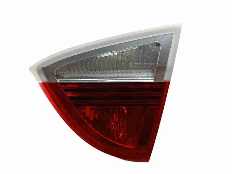 Recambio de piloto trasero derecho interior para bmw 3 touring (e91) 320 d referencia OEM IAM 63217160064  