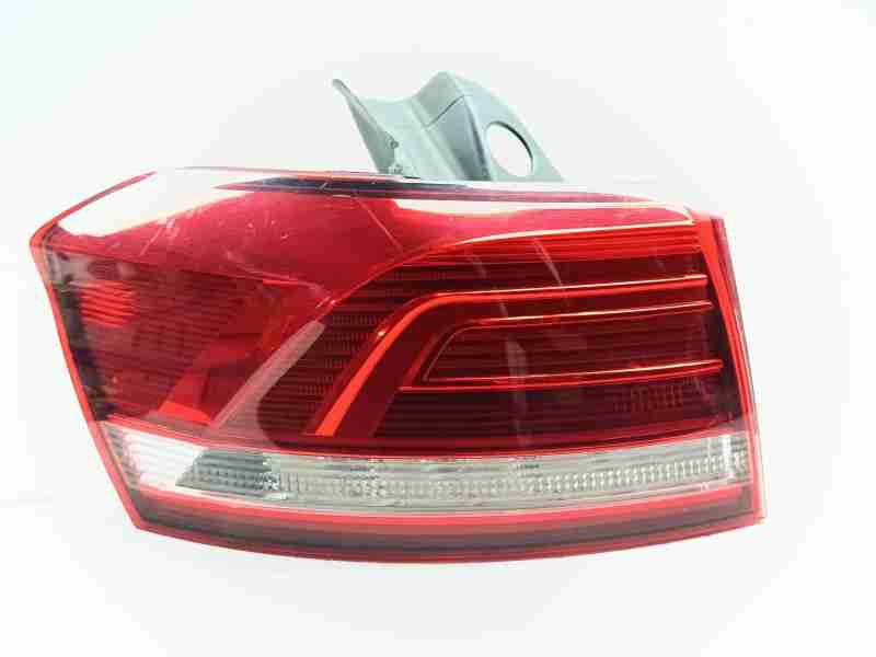 Recambio de piloto trasero izquierdo para volkswagen passat b8 variant (3g5, cb5) 2.0 tdi referencia OEM IAM 3G9945095D  