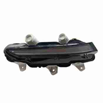Recambio de piloto delantero derecho para peugeot 2008 ii (ud_, us_, uy_, uj_, ur_, uc_) 1.2 puretech 100 referencia OEM IAM 982