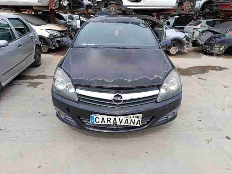 opel astra h gtc (a04) del año 2006