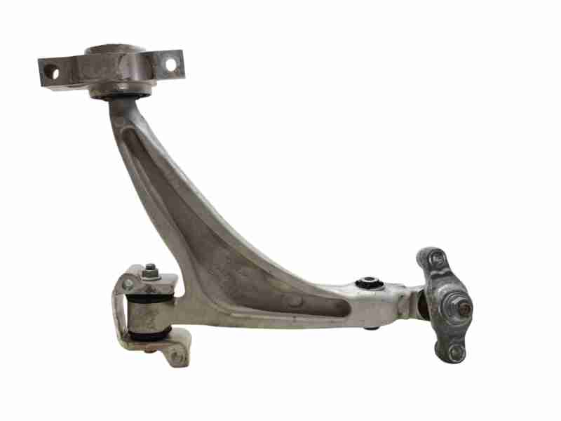 Recambio de brazo suspension inferior delantero derecho para volvo xc60 ii (246) b4 mild-hybrid referencia OEM IAM 32381880  