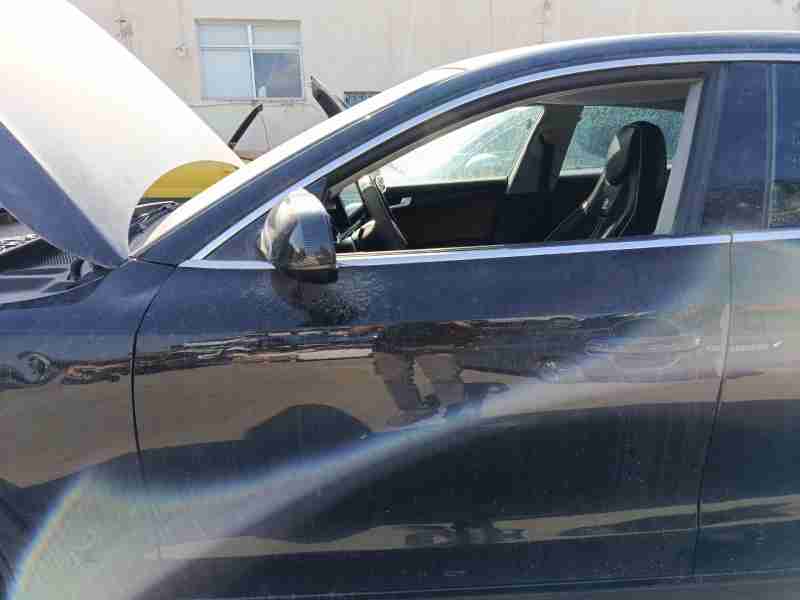 Recambio de puerta delantera izquierda para audi a5 sportback (8ta) 2.0 tdi referencia OEM IAM 8T8831051C  