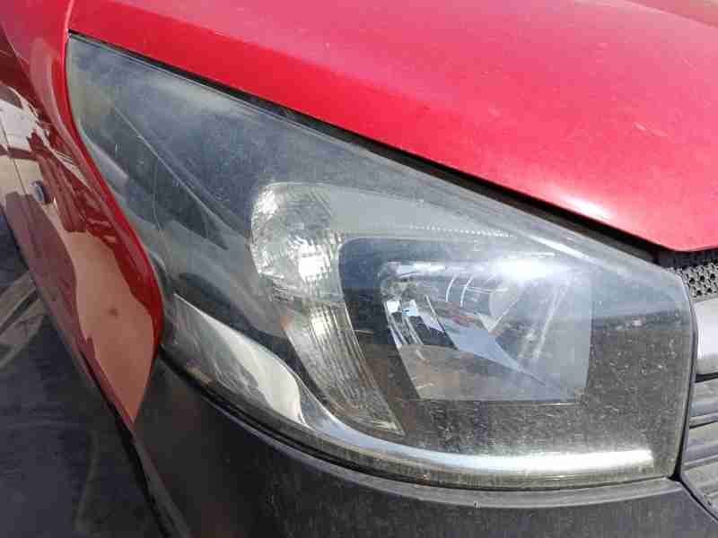 Recambio de faro derecho para opel vivaro b furgoneta (x82) 1.6 cdti (05) referencia OEM IAM 95527866  