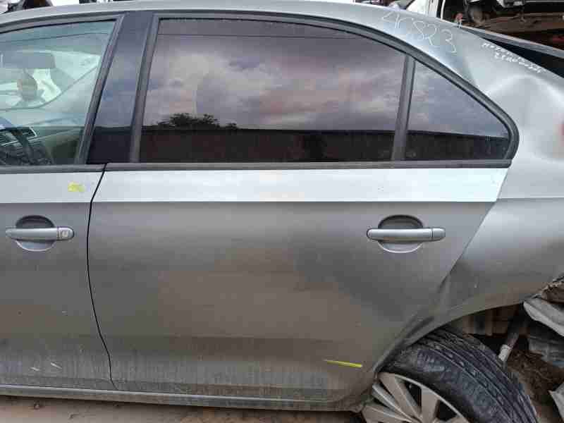 Recambio de puerta trasera izquierda para seat toledo iv (kg3) 1.6 tdi referencia OEM IAM 5JA833055B  