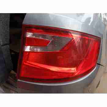 PILOTO TRASERO DERECHO 6JH945096E 