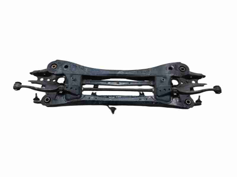 Recambio de puente trasero para toyota auris touring sports (e18) hybrid active referencia OEM IAM 4210102260  