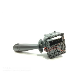 Recambio de mando limpia para dacia sandero laureate referencia OEM IAM 8201168008  