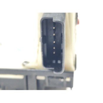 Recambio de cerradura puerta trasera derecha para peugeot 208 active referencia OEM IAM 9688080780  