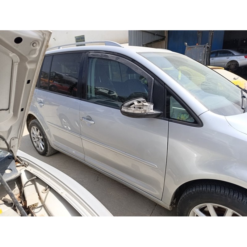 Recambio de puerta delantera derecha para volkswagen touran (1t3) advance referencia OEM IAM 1T0831056AB  