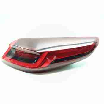 Recambio de piloto trasero derecho para kia xceed (cd) 1.6 crdi 136 referencia OEM IAM 92402J7350  
