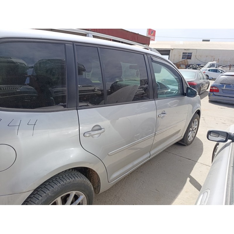 Recambio de puerta trasera derecha para volkswagen touran (1t3) advance referencia OEM IAM 1T0833056S  