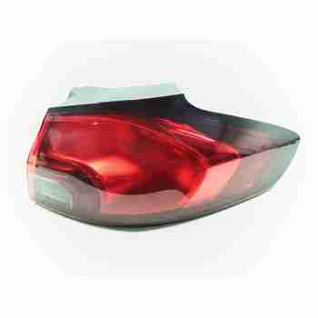 Recambio de piloto trasero derecho para opel zafira tourer c (p12) 1.6 cdti (75) referencia OEM IAM 39033313 / 13386604  