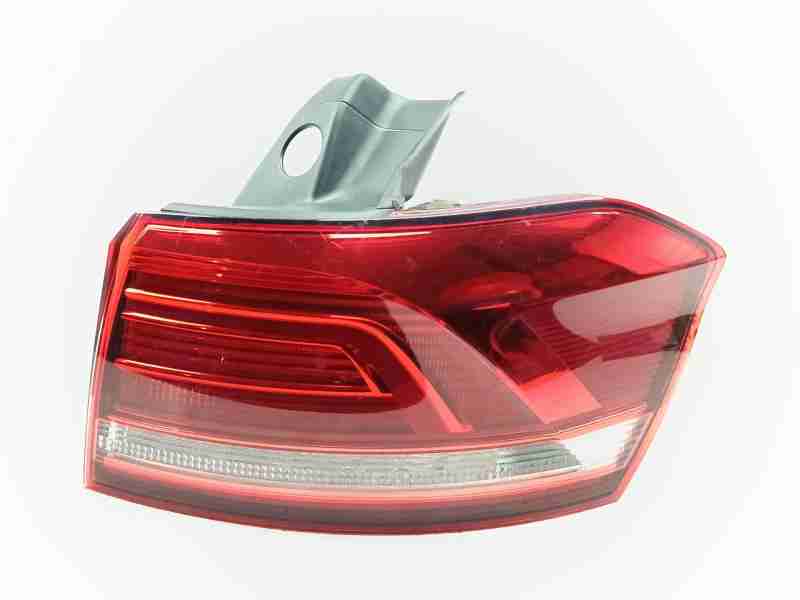 Recambio de piloto trasero derecho para volkswagen passat b8 variant (3g5, cb5) 2.0 tdi referencia OEM IAM 3G9945096D / 3G994509