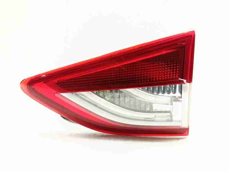 Recambio de piloto trasero derecho interior para ford kuga (cbs) trend referencia OEM IAM CV4413A602BG / 1938131  