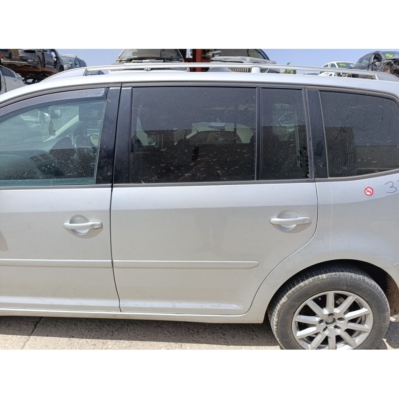 Recambio de puerta trasera izquierda para volkswagen touran (1t3) advance referencia OEM IAM 1T0833055S  