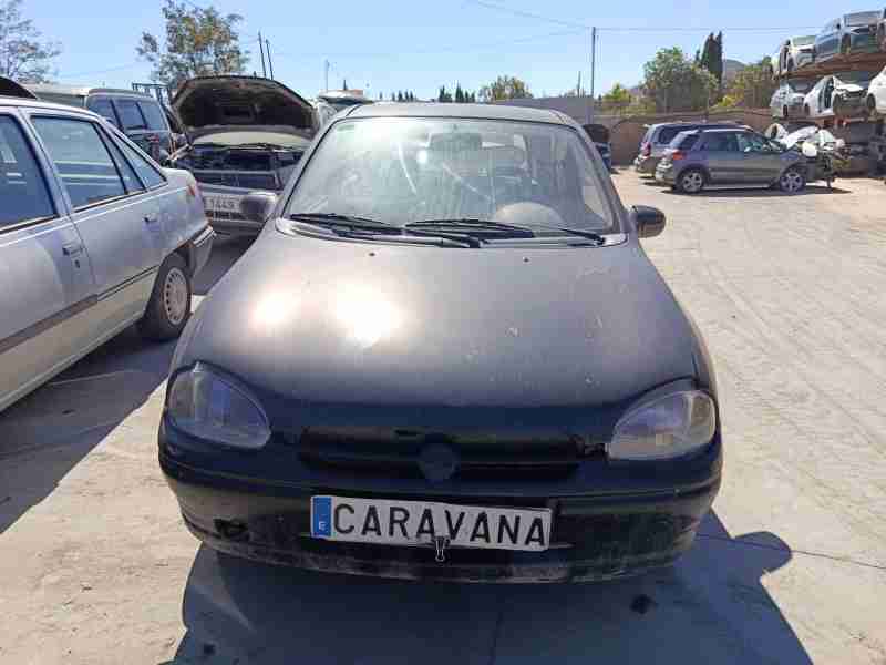 opel corsa b (s93) del año 1995