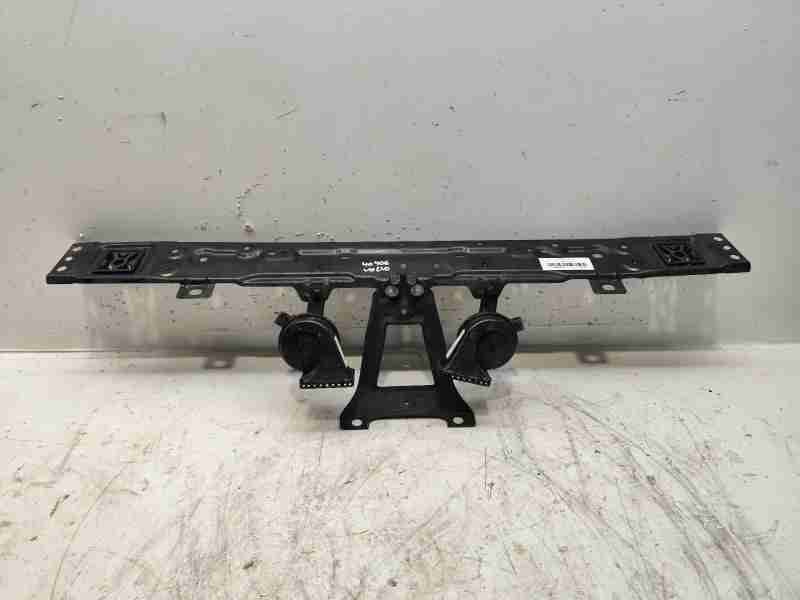 Recambio de soporte radiador para volvo ex30 plus 2wd pure electric referencia OEM IAM 80017713  