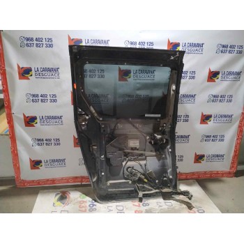 Recambio de puerta lateral corredera izquierda para chrysler voyager (rg) referencia OEM IAM   