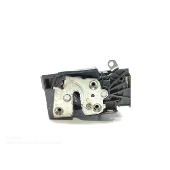 Recambio de cerradura puerta trasera derecha para dacia sandero laureate referencia OEM IAM 825022281R  