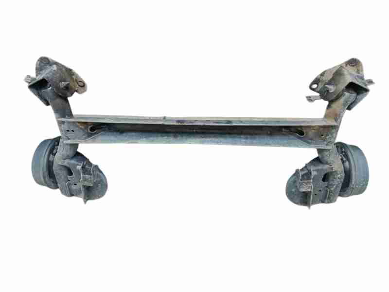 Recambio de puente trasero para renault express advance referencia OEM IAM 555110548R  