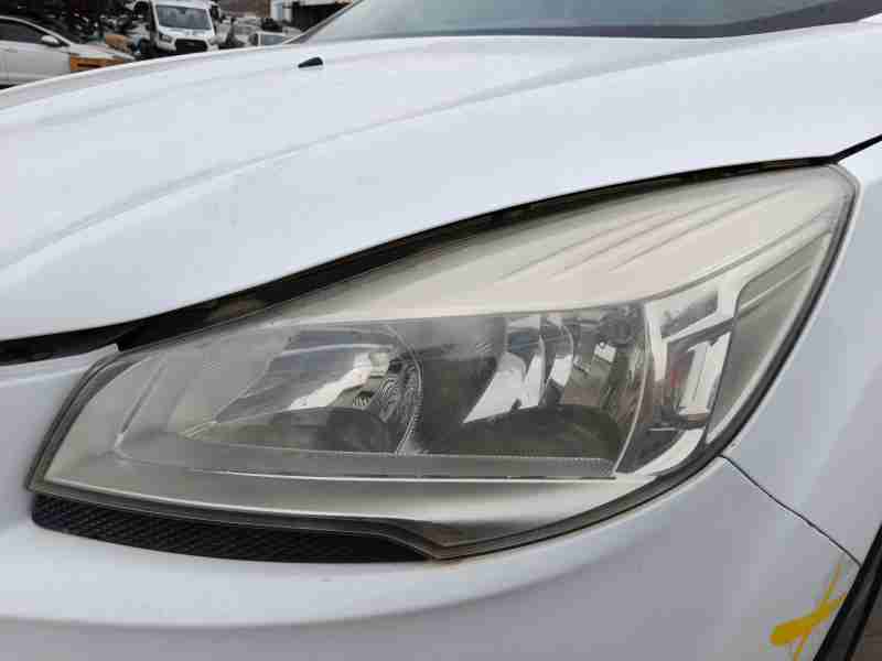 Recambio de faro izquierdo para ford kuga ii (dm2) 2.0 tdci referencia OEM IAM   