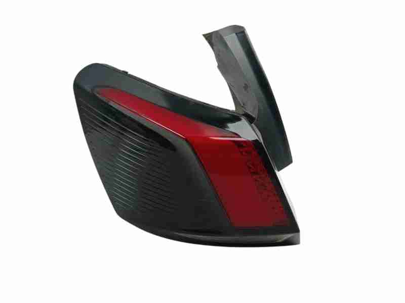 Recambio de piloto trasero izquierdo para peugeot 3008 gt line referencia OEM IAM 9810477180  
