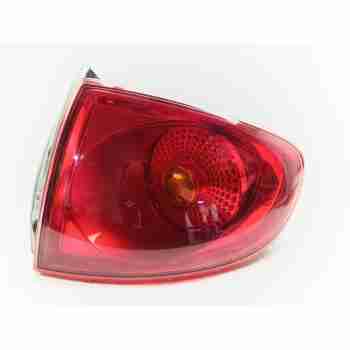 Recambio de piloto trasero izquierdo para seat altea (5p1) 1.6 referencia OEM IAM 5P0945111B  