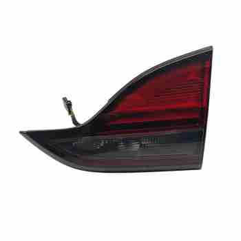 PILOTO TRASERO DERECHO INTERIOR 13292359 39028600 