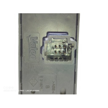 Recambio de warning para dacia sandero laureate referencia OEM IAM 252905668R  