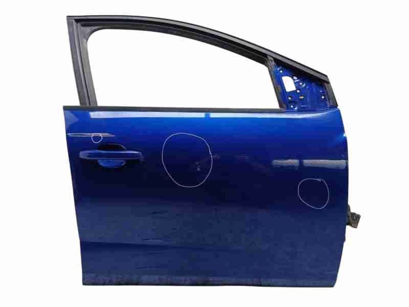 Recambio de puerta delantera derecha para dacia sandero iii 1.0 tce 90 referencia OEM IAM 801004600R / 801003355R  