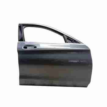 Recambio de puerta delantera derecha para mercedes-benz clase c (w205) c 200 eq boost (205.077) referencia OEM IAM A2057200205  