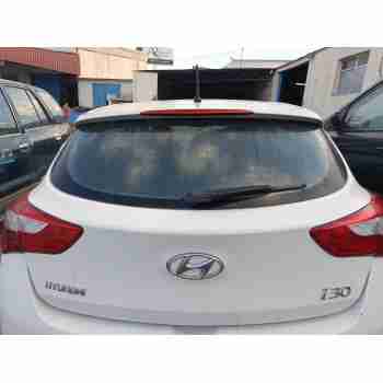 Recambio de porton trasero para hyundai i30 (gd) 1.4 crdi referencia OEM IAM 73700A5000  