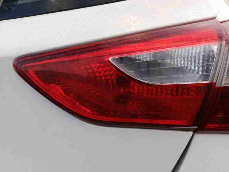 Recambio de piloto trasero derecho interior para hyundai i30 (gd) 1.4 crdi referencia OEM IAM 92404A5010  