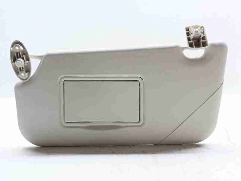 Recambio de parasol izquierdo para ford focus iii 1.0 ecoboost referencia OEM IAM BM51A04101GB3AM1 / 1894721  