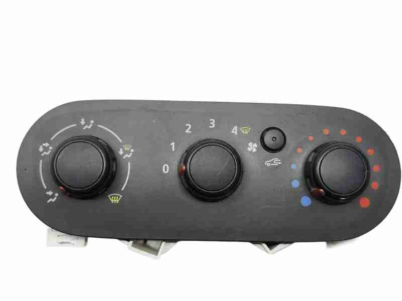 Recambio de mando calefaccion / aire acondicionado para opel vivaro b kasten/combi kasten l1h1 2,9t referencia OEM IAM 95517556 