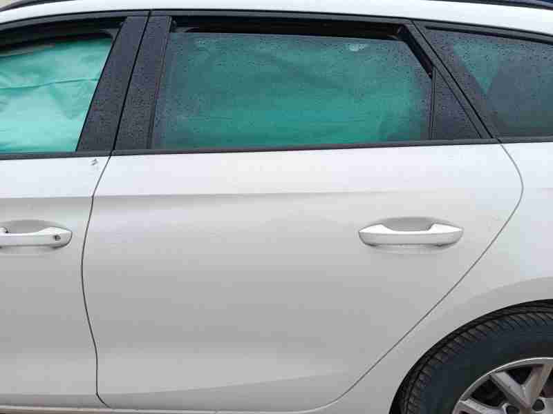 Recambio de puerta trasera izquierda para seat leon (kl1, klg) 2.0 tdi referencia OEM IAM 5FE833051C  