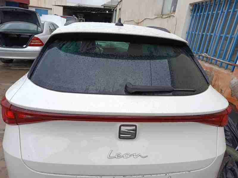 Recambio de porton trasero para seat leon (kl1, klg) 2.0 tdi referencia OEM IAM 5FE827023  