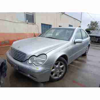 mercedes-benz clase c (w203) del año 2000