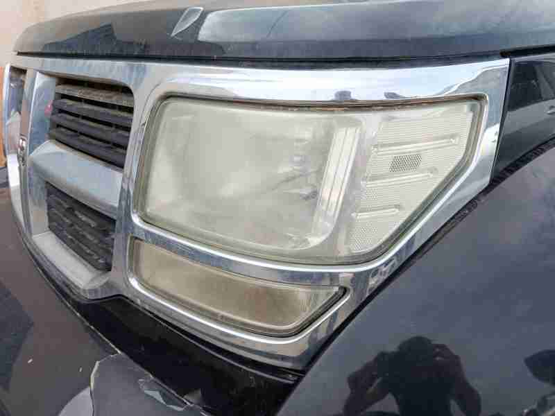 Recambio de faro izquierdo para dodge nitro 2.8 crd referencia OEM IAM 55157229AB  