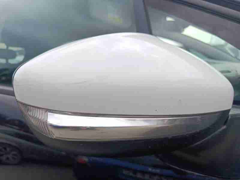 Recambio de espejo retrovisor derecho para citroën c3 iii (sx) 1.2 puretech 82 referencia OEM IAM 98267124XT  